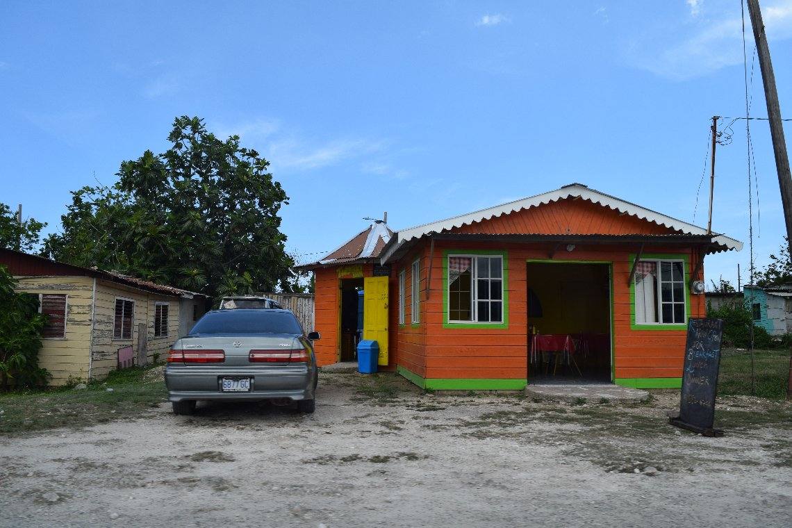 Colour preferences for the exterior of buildings in Jamaica